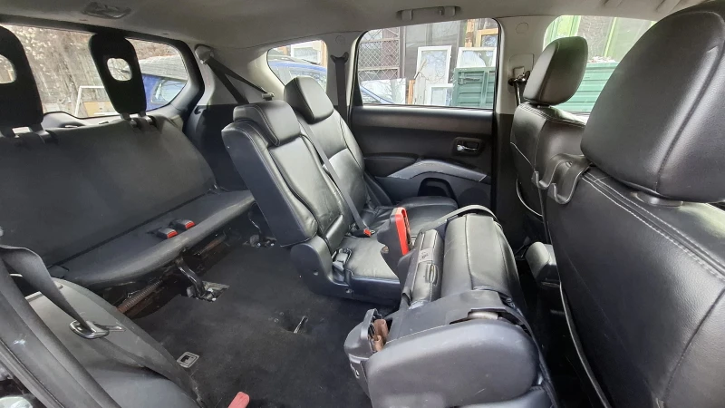 Peugeot 4007 2.2 HDI, снимка 10 - Автомобили и джипове - 53003884