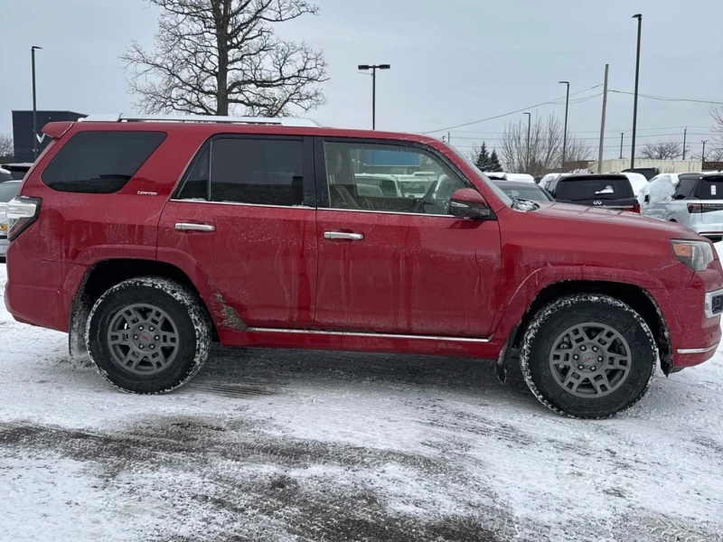 Toyota 4runner * SR5 * CARFAX * БЕЗ ПЪРВОНАЧАЛНА ВНОСКА, снимка 3 - Автомобили и джипове - 53130771