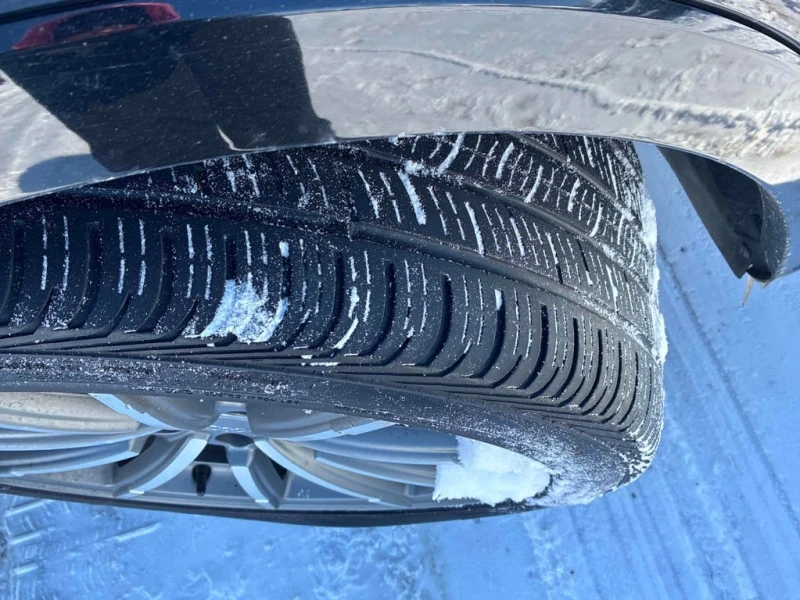 Audi Q3 * Progressiv * CARFAX * PANO * QUATTRO , снимка 7 - Автомобили и джипове - 53424805