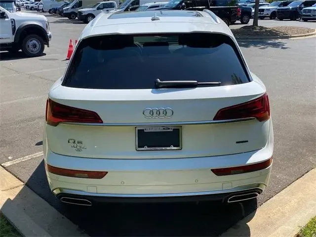 Audi Q5 * PREMIUM* CARFAX * БЕЗ ПЪРВОНАЧАЛНА ВНОСКА - изображение 4