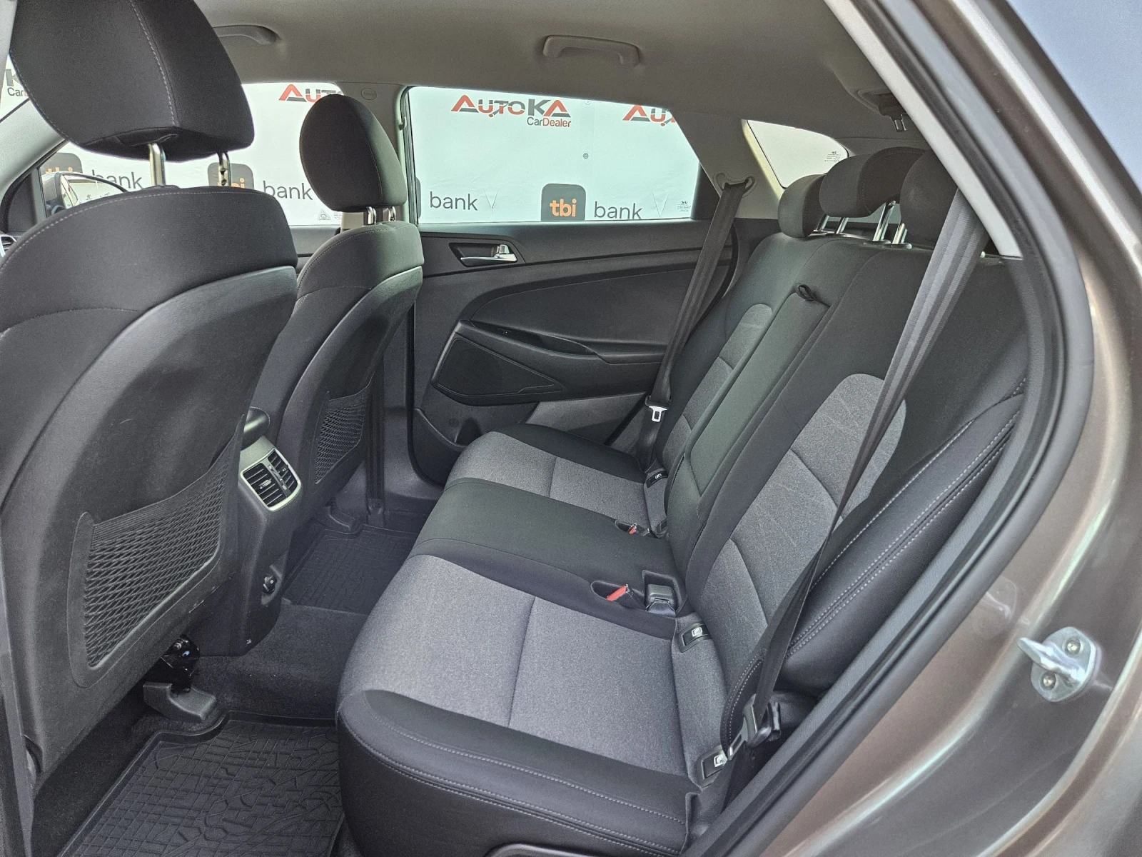 Hyundai Tucson 1.6CRDI-136КС= АВТОМАТ= ГАРАНЦИЯ= КАМЕРА= KEYLESS - изображение 9