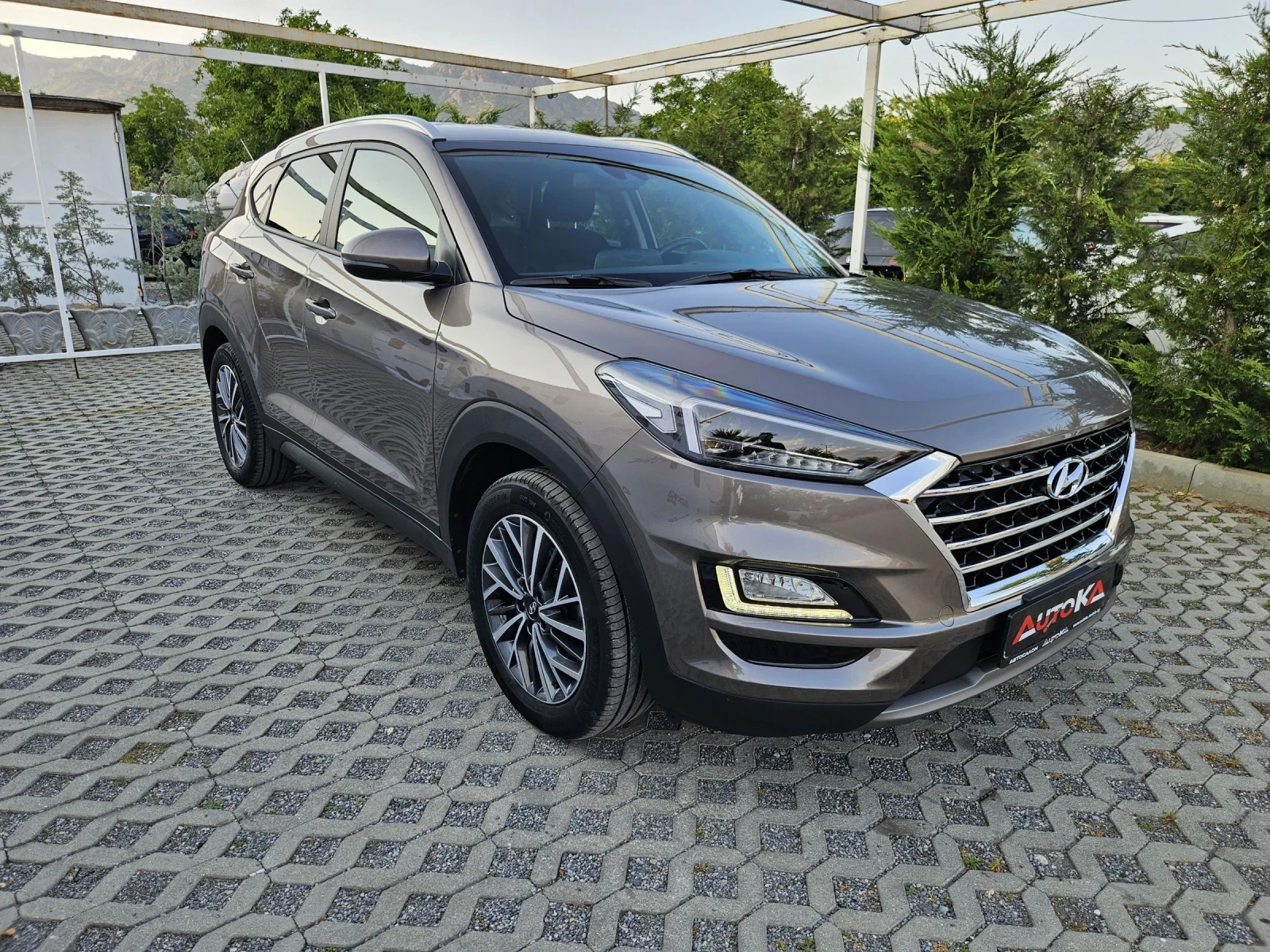Hyundai Tucson 1.6CRDI-136КС= АВТОМАТ= ГАРАНЦИЯ= КАМЕРА= KEYLESS - изображение 2