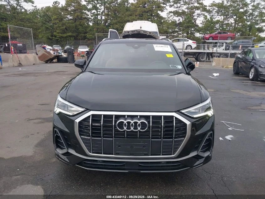 Audi Q3 2.0L I-4 DI, DOHC, VVT, TURBO, 228HP All Wheel | Mobile.bg   4