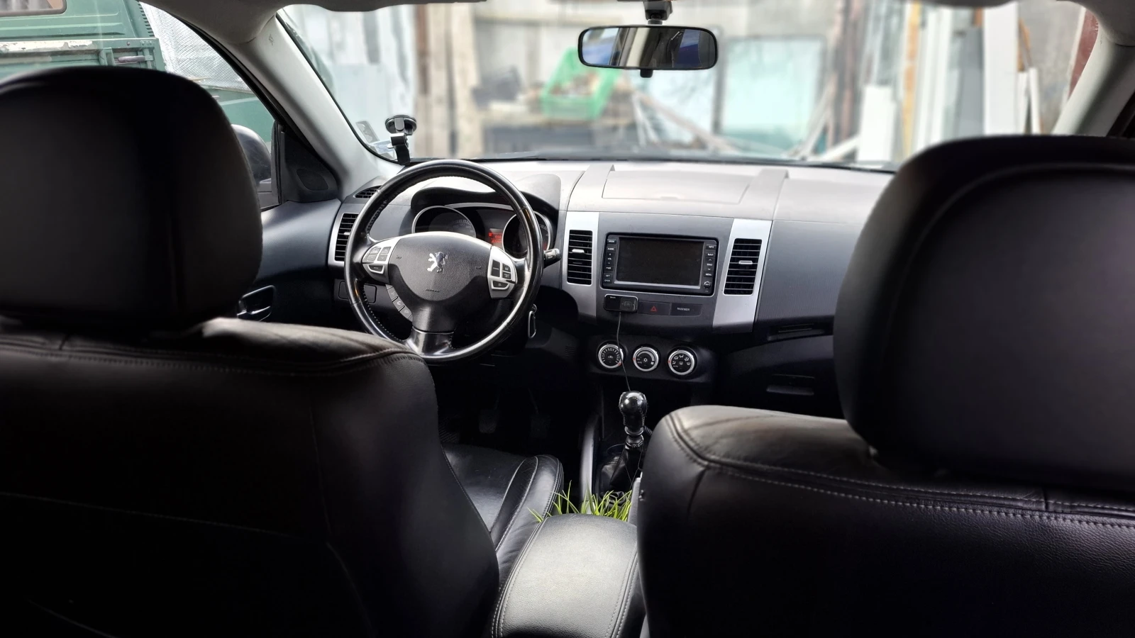 Peugeot 4007 2.2 HDI - изображение 8