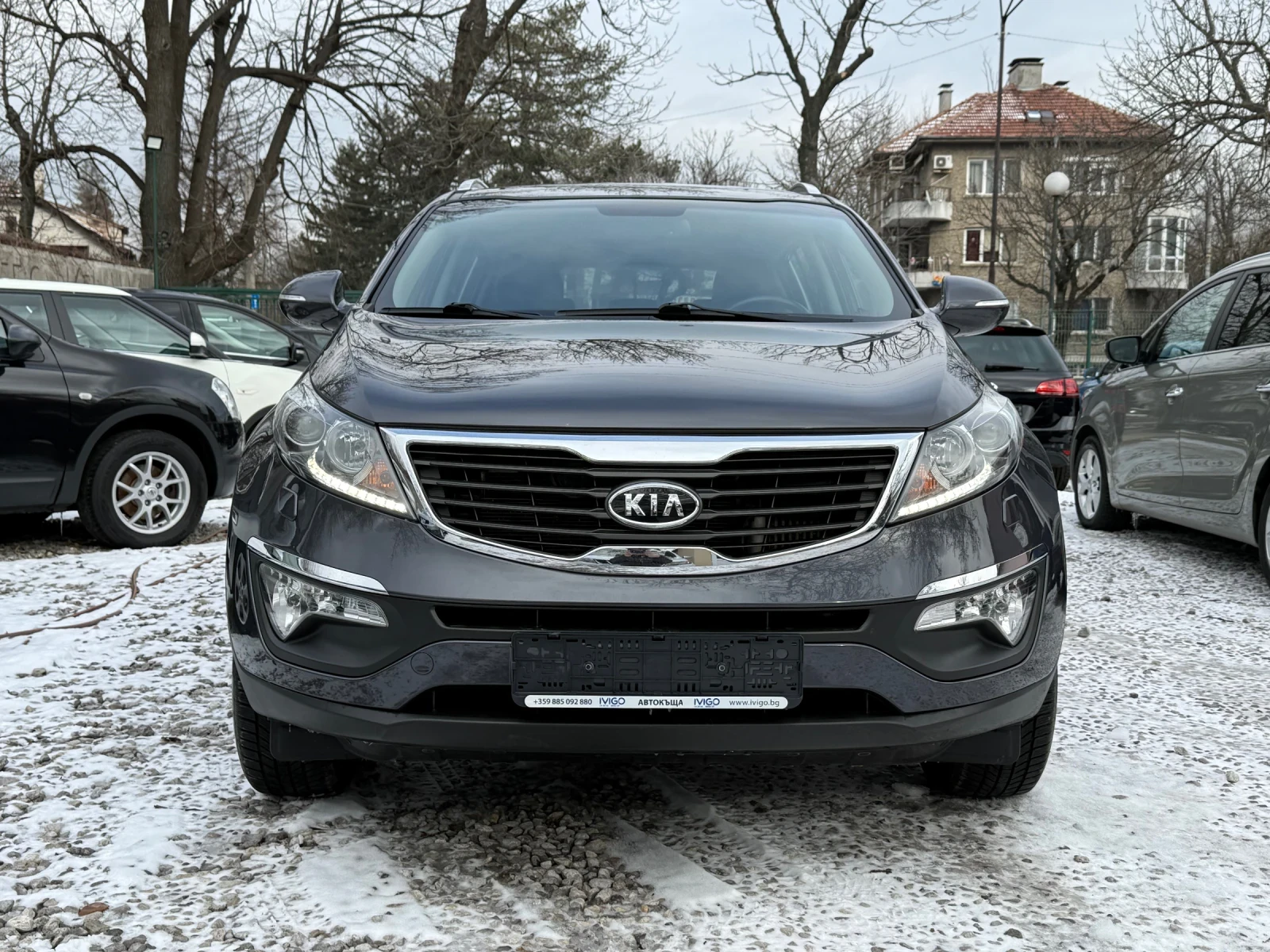Kia Sportage 2.0CRDI Style 184k.c. 4WD! АВТОМАТИК! ПЕРФЕКТНА! - изображение 2