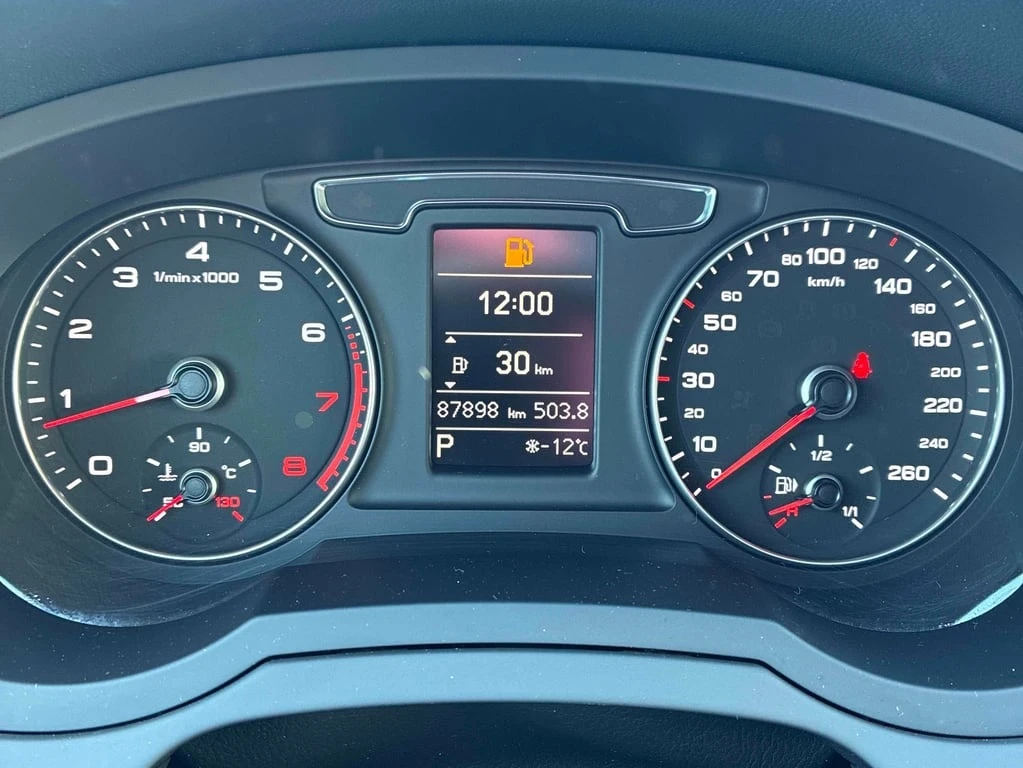 Audi Q3 * Progressiv * CARFAX * PANO * QUATTRO  | Mobile.bg � ����������� 8