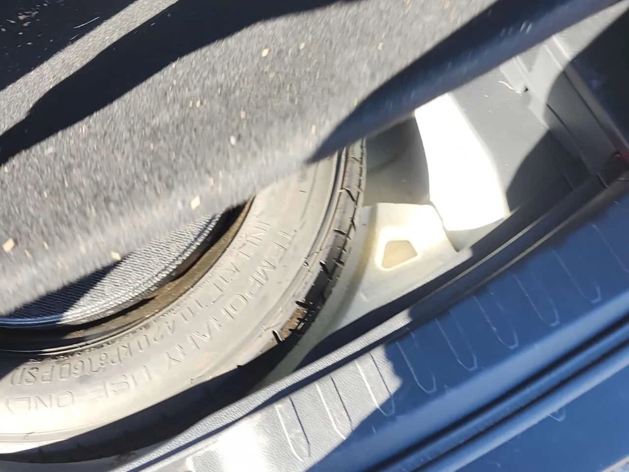 Toyota Rav4 * HYBRID LE * CARFAX * 2 ����� *  | Mobile.bg � ����������� 14