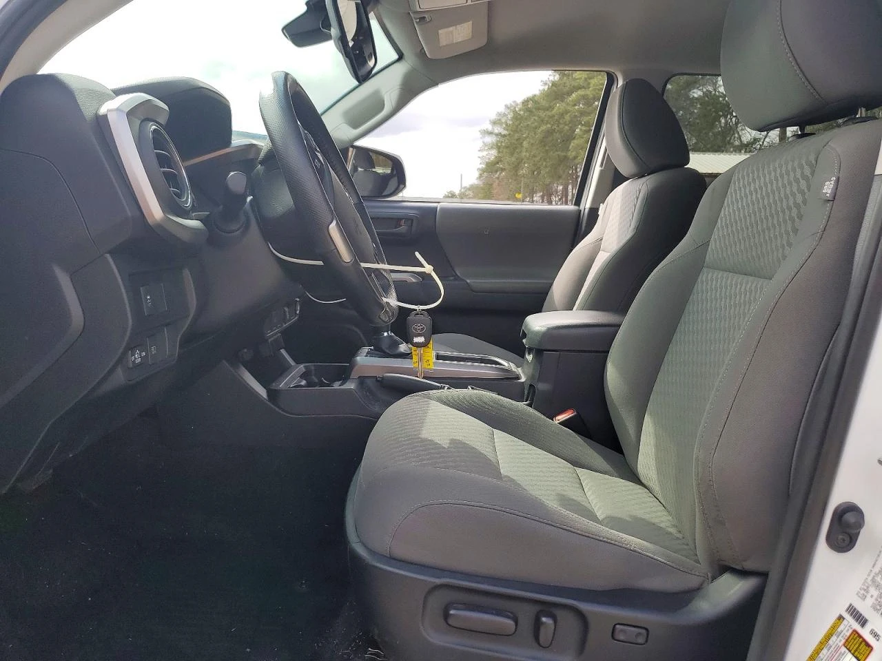 Toyota Tacoma 3.5l Sr5 V6, снимка 7 - Автомобили и джипове - 54384576