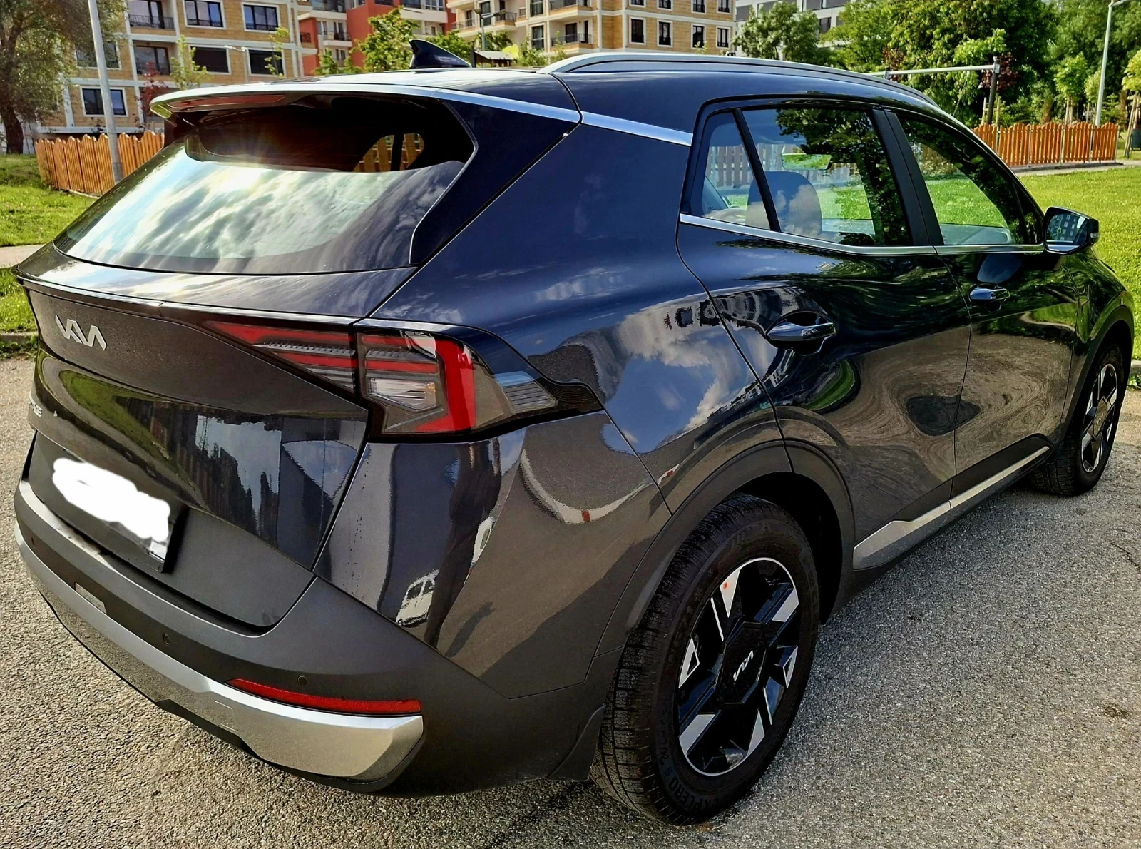 Kia Sportage 1.6T 2WD Comfort + 7 ГОДИНИ ГАРАНЦИЯ, снимка 5 - Автомобили и джипове - 54899702
