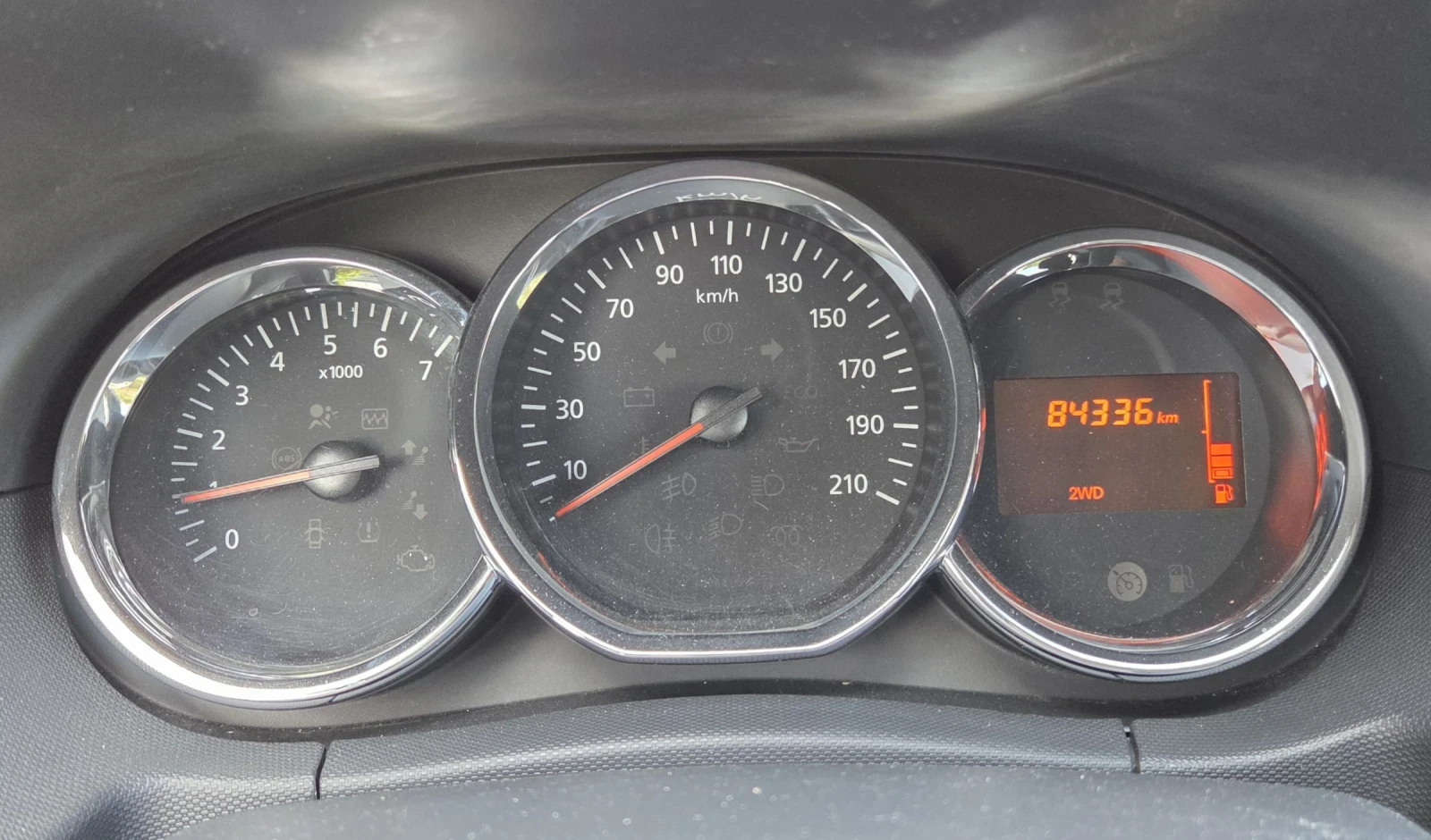 Dacia Duster, снимка 12 - Автомобили и джипове - 55005686