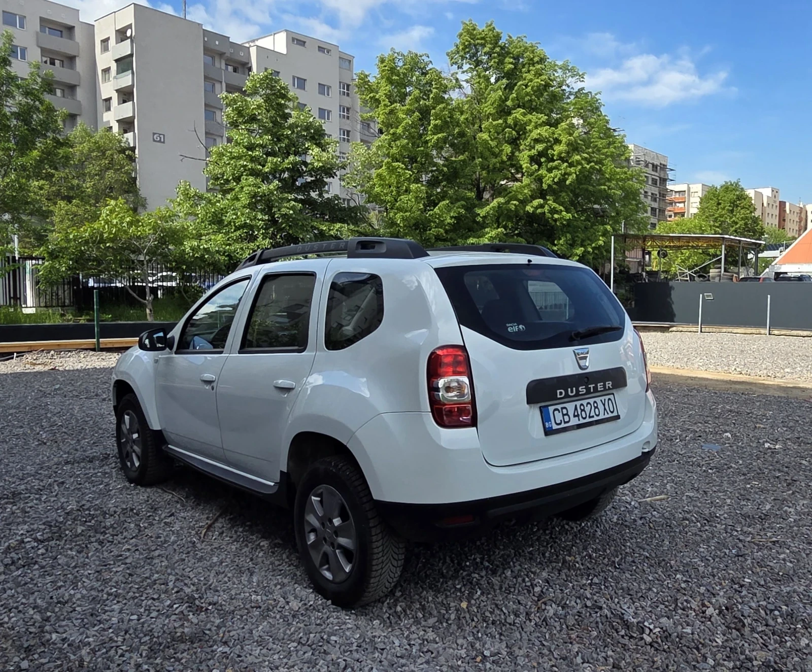 Dacia Duster, снимка 4 - Автомобили и джипове - 55005686