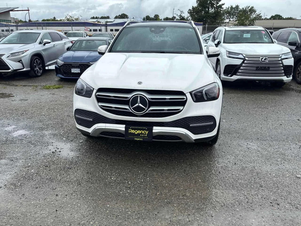 Mercedes-Benz GLE 350 * CARFAX * БЕЗ ПЪРВОНАЧАЛНА ВНОСКА, снимка 6 - Автомобили и джипове - 55396292