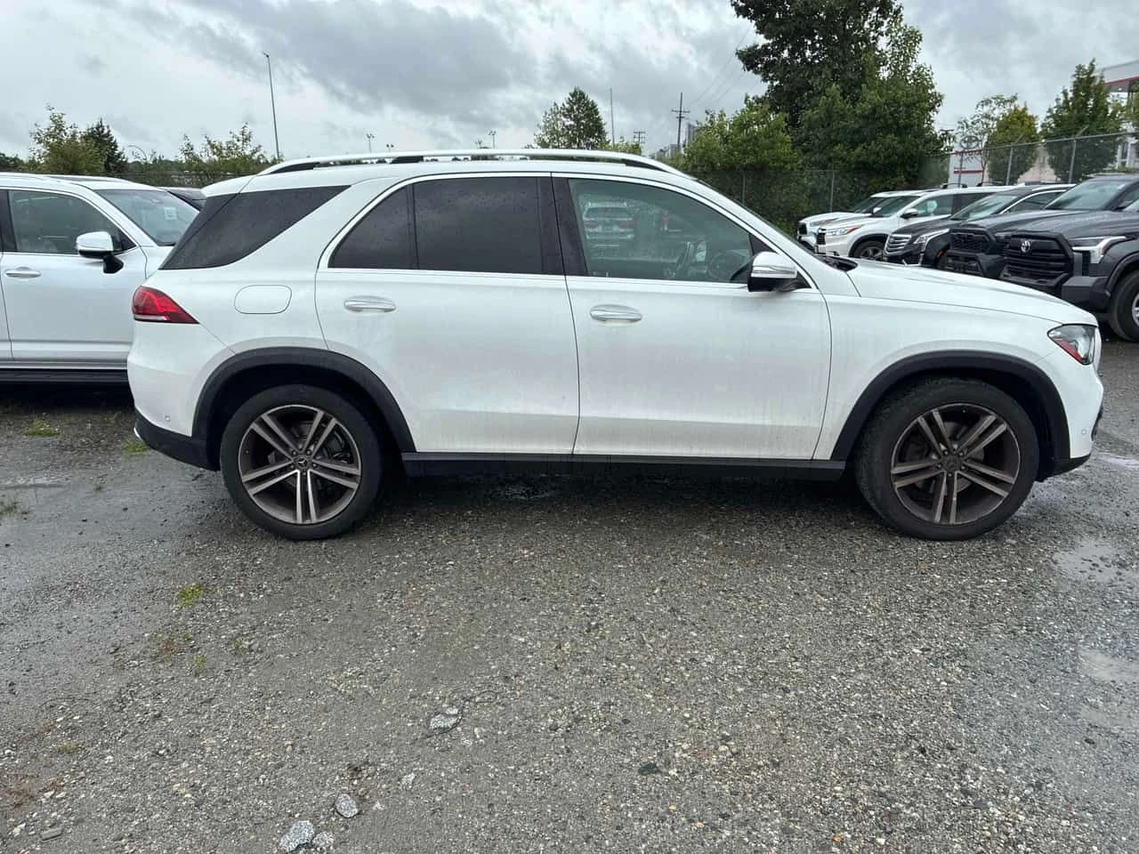 Mercedes-Benz GLE 350 * CARFAX * БЕЗ ПЪРВОНАЧАЛНА ВНОСКА, снимка 3 - Автомобили и джипове - 55396292