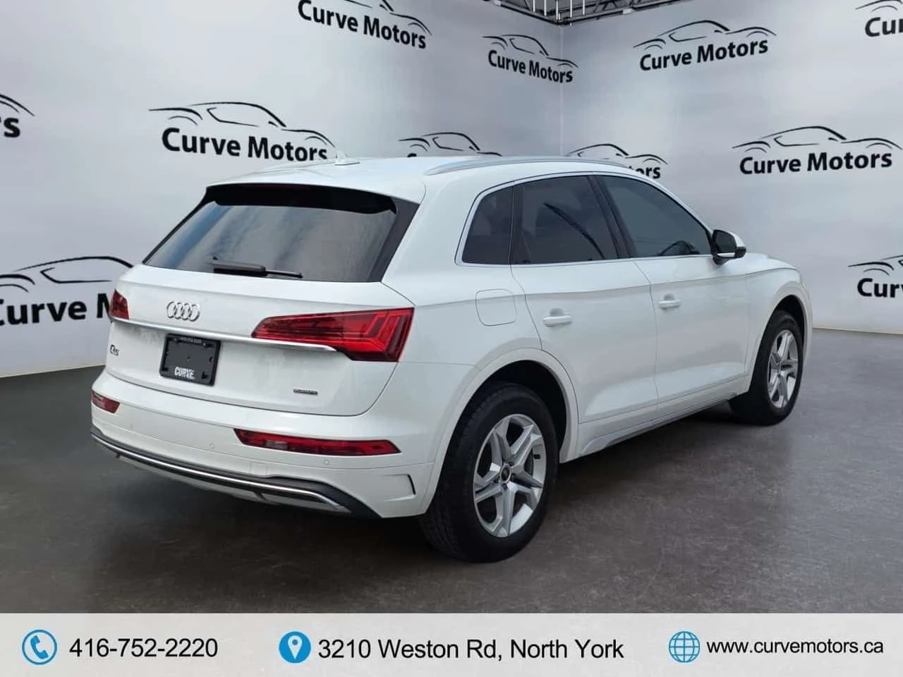 Audi Q5 * QUATTRO * DRIVER ASSIST / CARPLAY / CAMERA / PAR, снимка 6 - Автомобили и джипове - 55553340