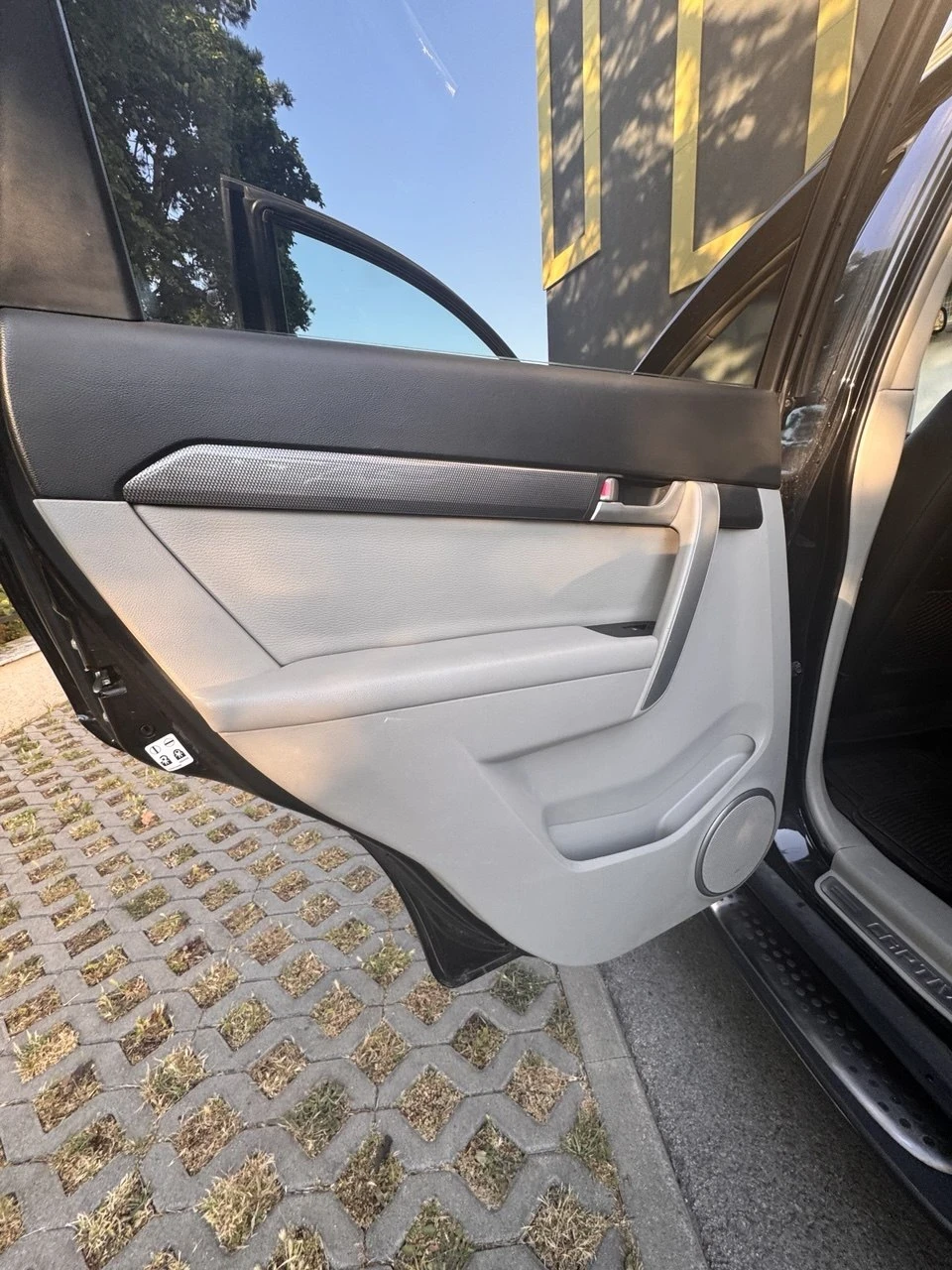 Chevrolet Captiva, снимка 5 - Автомобили и джипове - 55717785