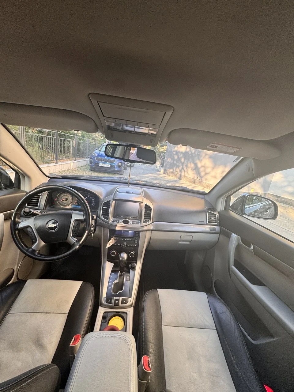 Chevrolet Captiva, снимка 8 - Автомобили и джипове - 55717785