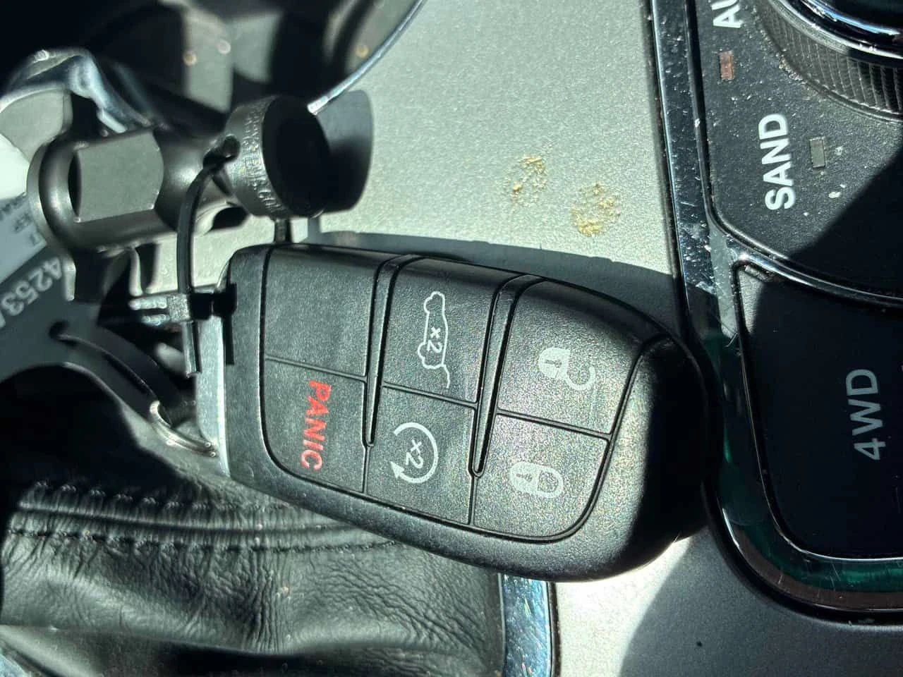 Jeep Grand cherokee SUMMIT * ГЛАВНО ПРЕДСТАВИТЕЛСТВО НА VOLKSWAGEN*   , снимка 15 - Автомобили и джипове - 55723228