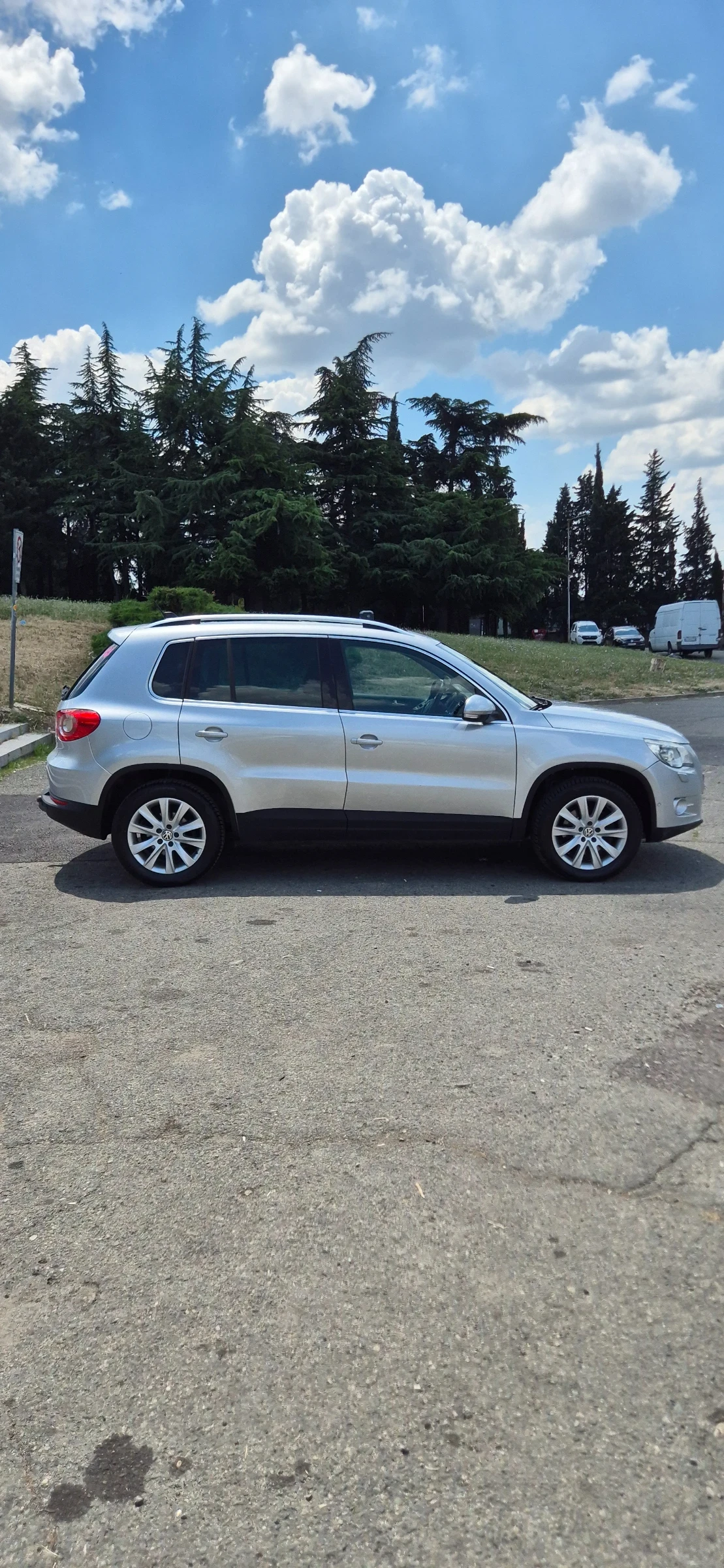 VW Tiguan, снимка 5 - Автомобили и джипове - 56227027