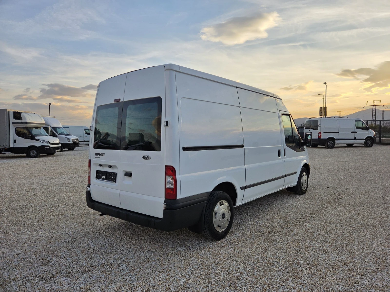 Ford Transit  - изображение 4