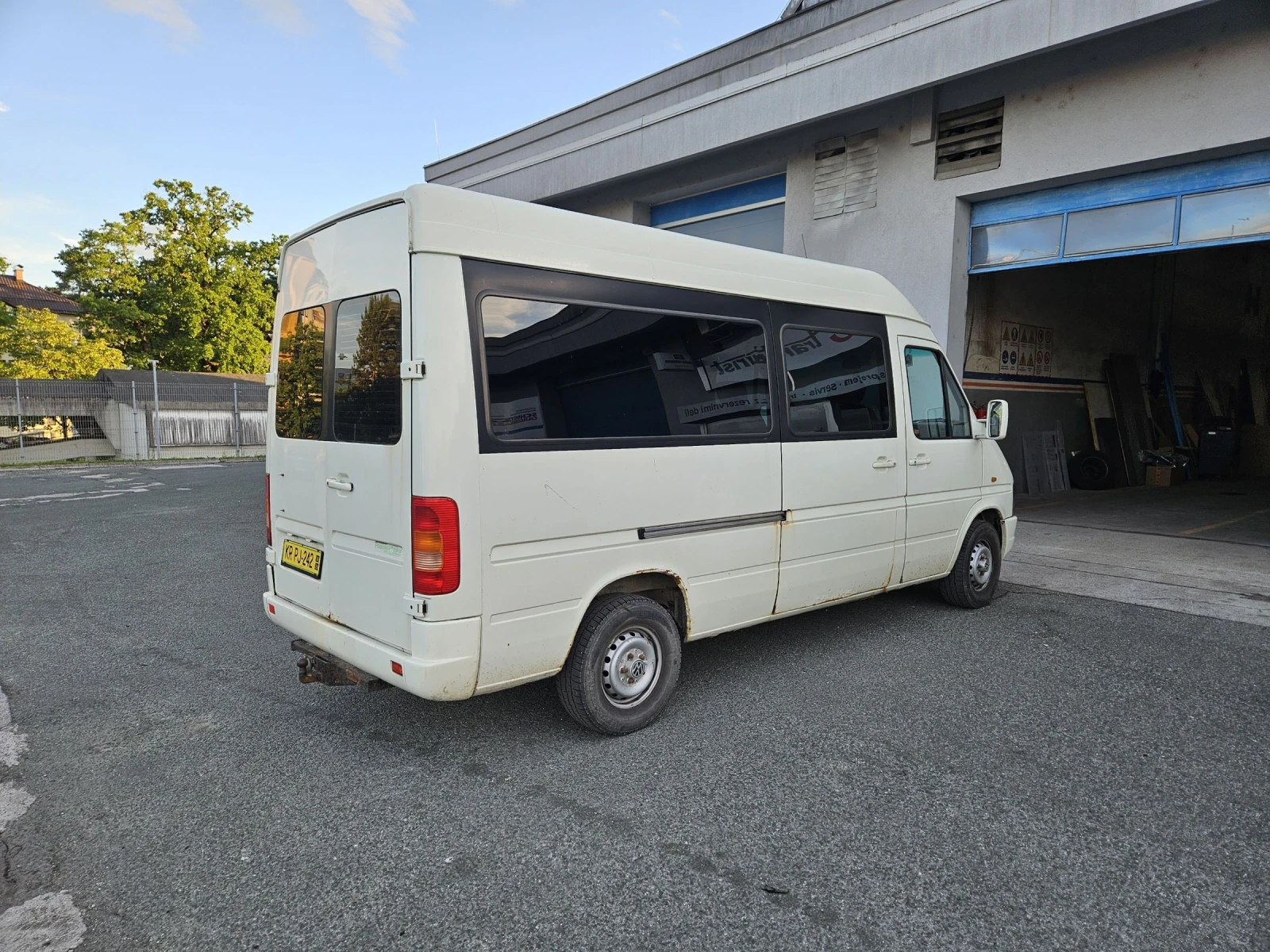 VW Lt 2.5TDI, снимка 2 - Бусове и автобуси - 54769127
