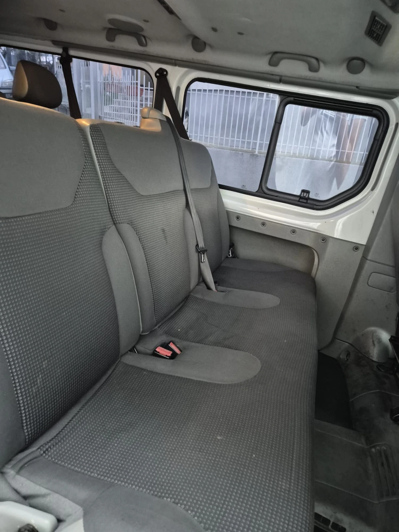 Opel Vivaro 4, снимка 8 - Бусове и автобуси - 54946569