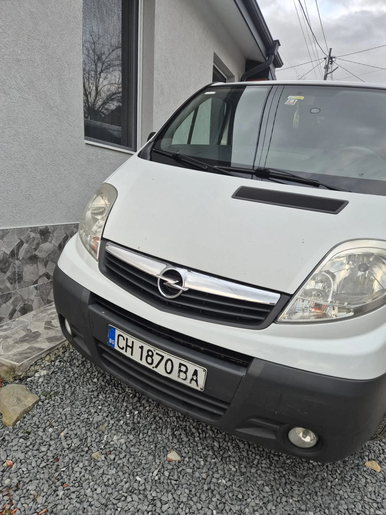 Opel Vivaro 4