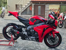 ����� �� �������� �� Honda Cbr 1000RR/������