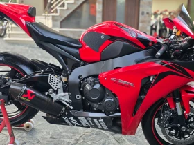 ����� �� �������� �� Honda Cbr 1000RR/������