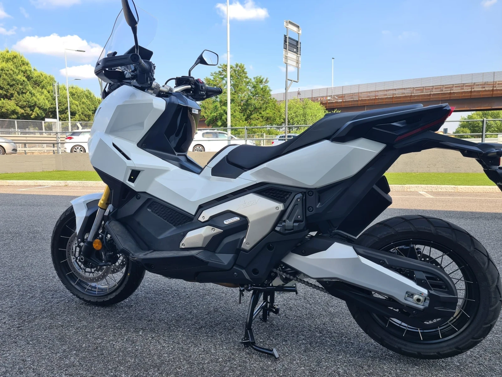 Honda X-ADV 750 2025 НОВ! - изображение 3