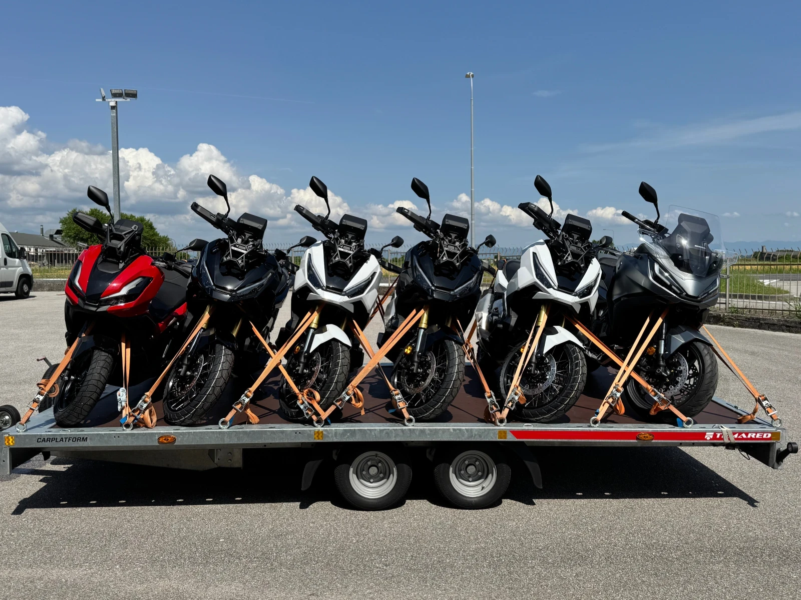 Honda X-ADV 750 2025 НОВ! - изображение 6