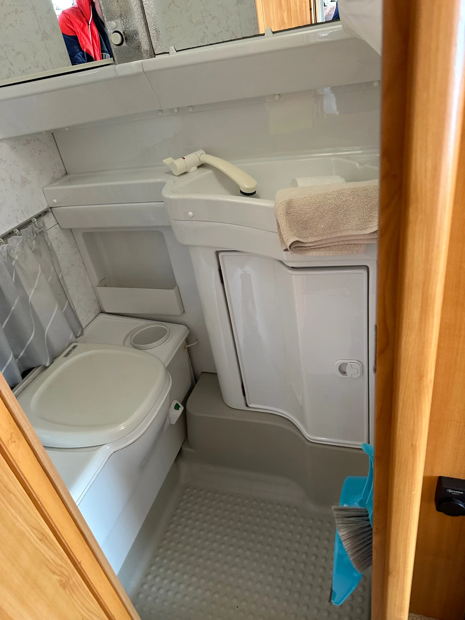 �������� HYMER / ERIBA Nova | Mobile.bg � ����������� 10