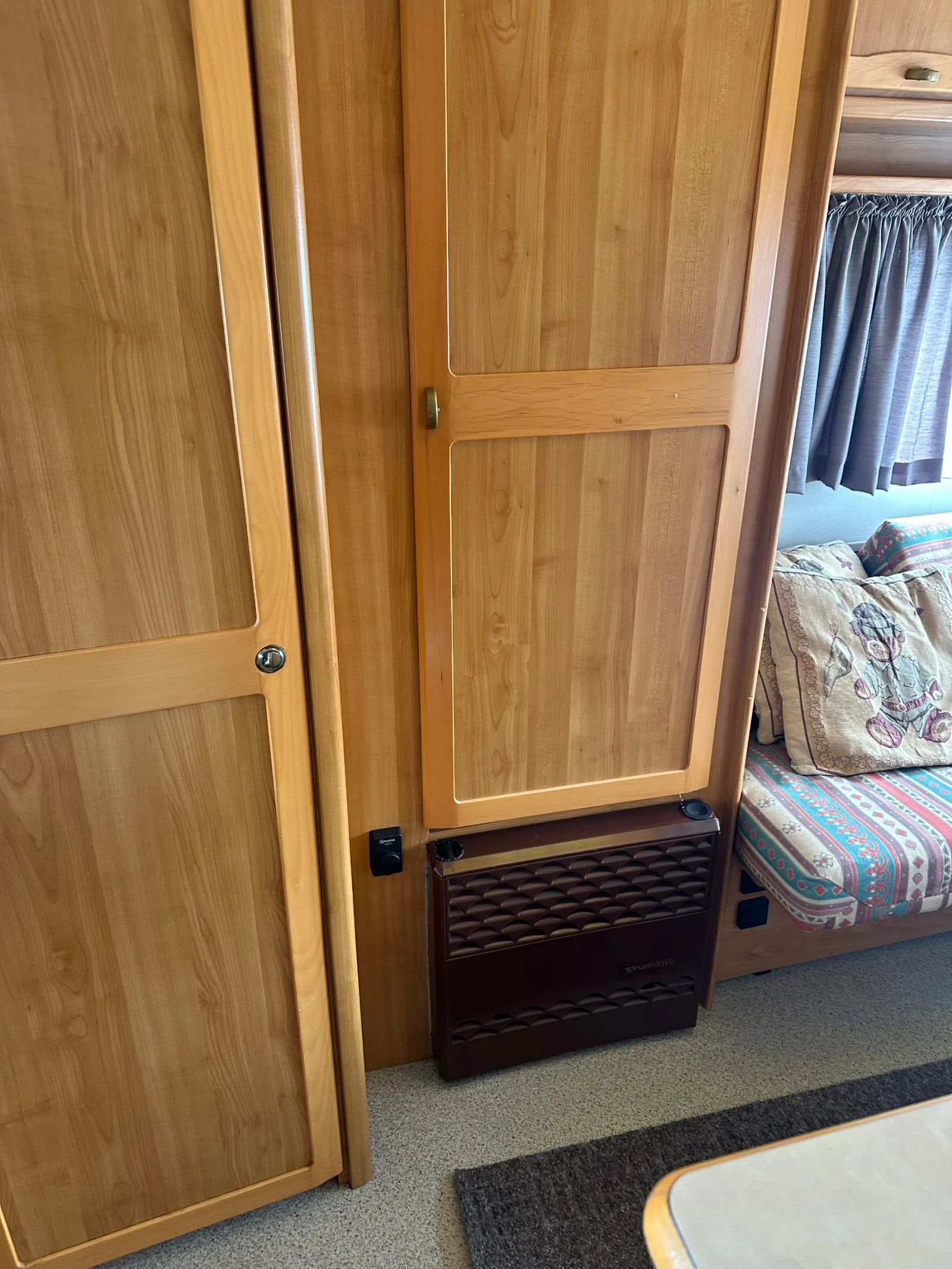 �������� HYMER / ERIBA Nova | Mobile.bg � ����������� 15