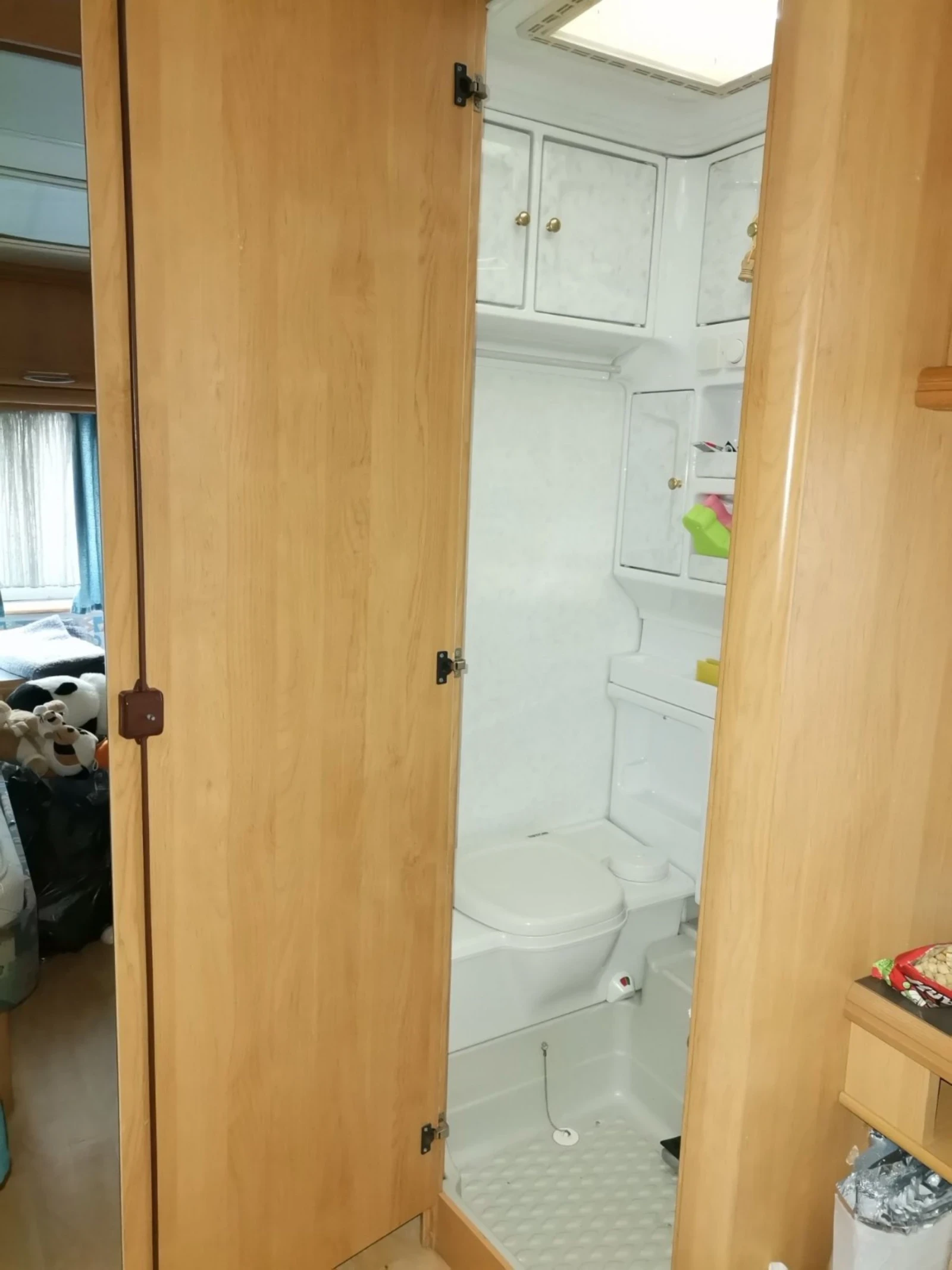 �������� Hobby Excellent  | Mobile.bg � ����������� 6