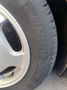 Гуми с джанти Hankook 205/60R15, снимка 3 - Гуми и джанти - 47561178