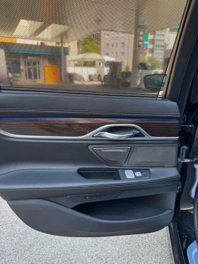 BMW 730 d xDrive, снимка 11