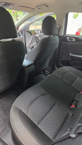 Kia Ceed 1.4 T-GDI 140 к.с. EX , снимка 8