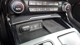 Kia Stinger 3.3 Turbo AWD GT* HUD* 360* ОБДУХ* НАВИ* ПАНО, снимка 12