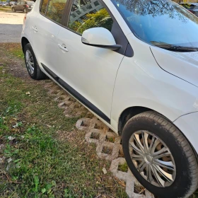 Renault Megane 1.6 Benzin klimatik , снимка 2