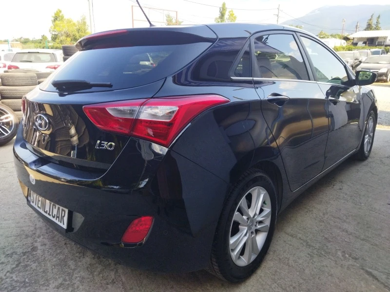 Hyundai I30 1.6i АВТОМАТИК, снимка 6 - Автомобили и джипове - 46638891