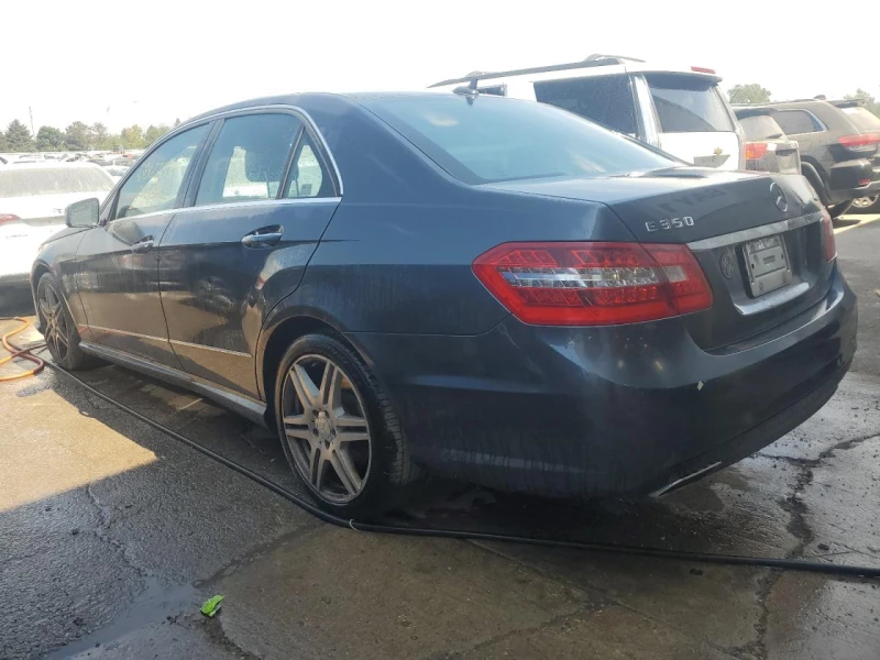 Mercedes-Benz E 350 4MATIC, снимка 2 - Автомобили и джипове - 47256678