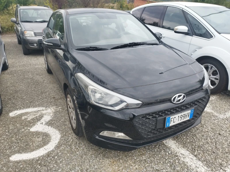 Hyundai I20, снимка 7 - Автомобили и джипове - 47362260