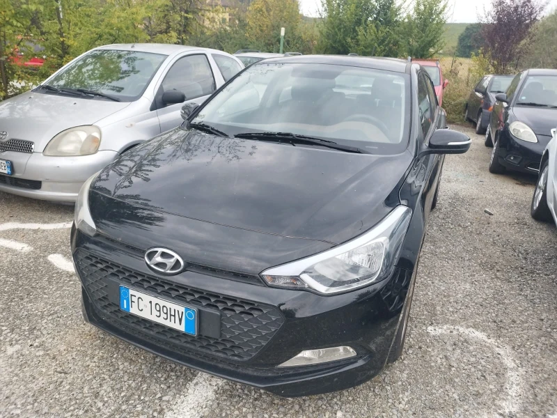 Hyundai I20, снимка 1 - Автомобили и джипове - 47362260