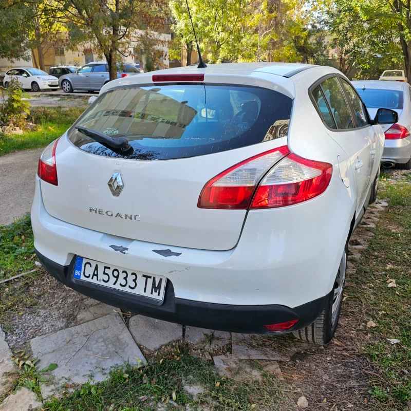 Renault Megane 1.6 Benzin klimatik , снимка 16 - Автомобили и джипове - 47808674