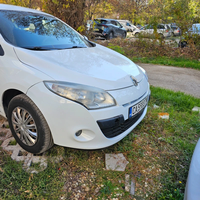 Renault Megane 1.6 Benzin klimatik , снимка 3 - Автомобили и джипове - 47808674