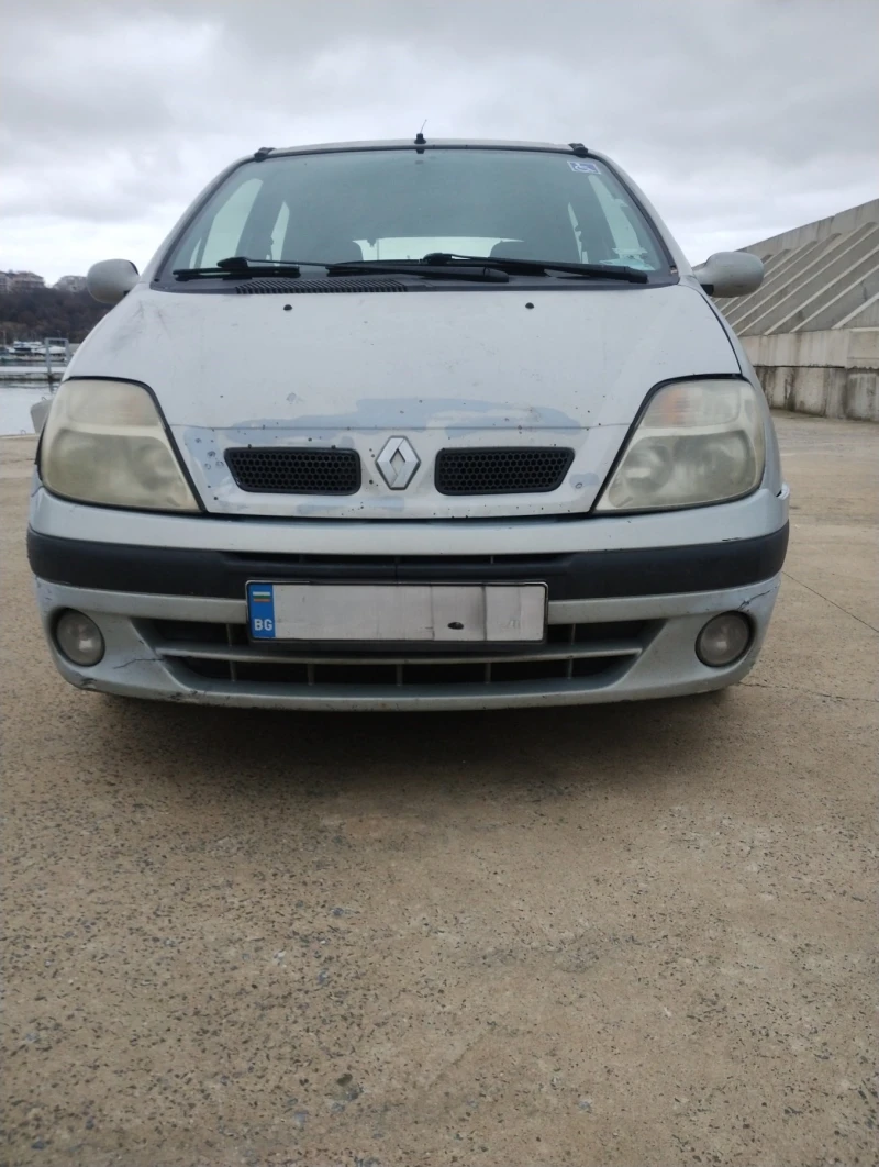 Renault Scenic, снимка 8 - Автомобили и джипове - 48258465