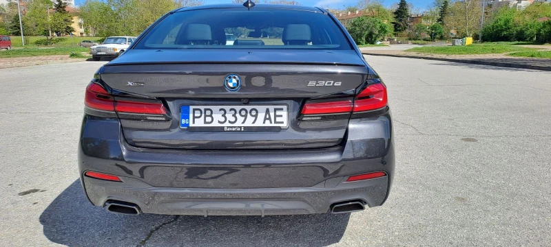 BMW 530E M SPORT, 4x4, 4 джанти с 4 нови зимни Мишелин, снимка 6 - Автомобили и джипове - 48648211