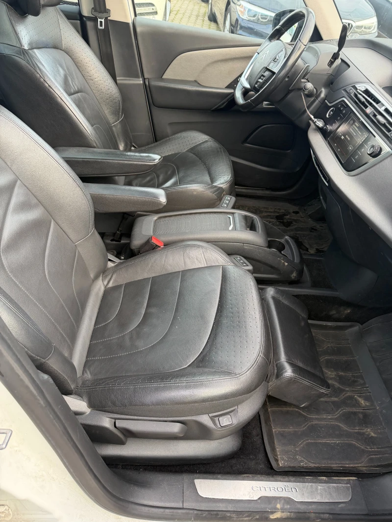 Citroen Grand C4 Picasso 2.0HDI AVTOMAT/PANORAMA/KOJA/NAVI/KAMERA EURO 6, снимка 11 - Автомобили и джипове - 53456787