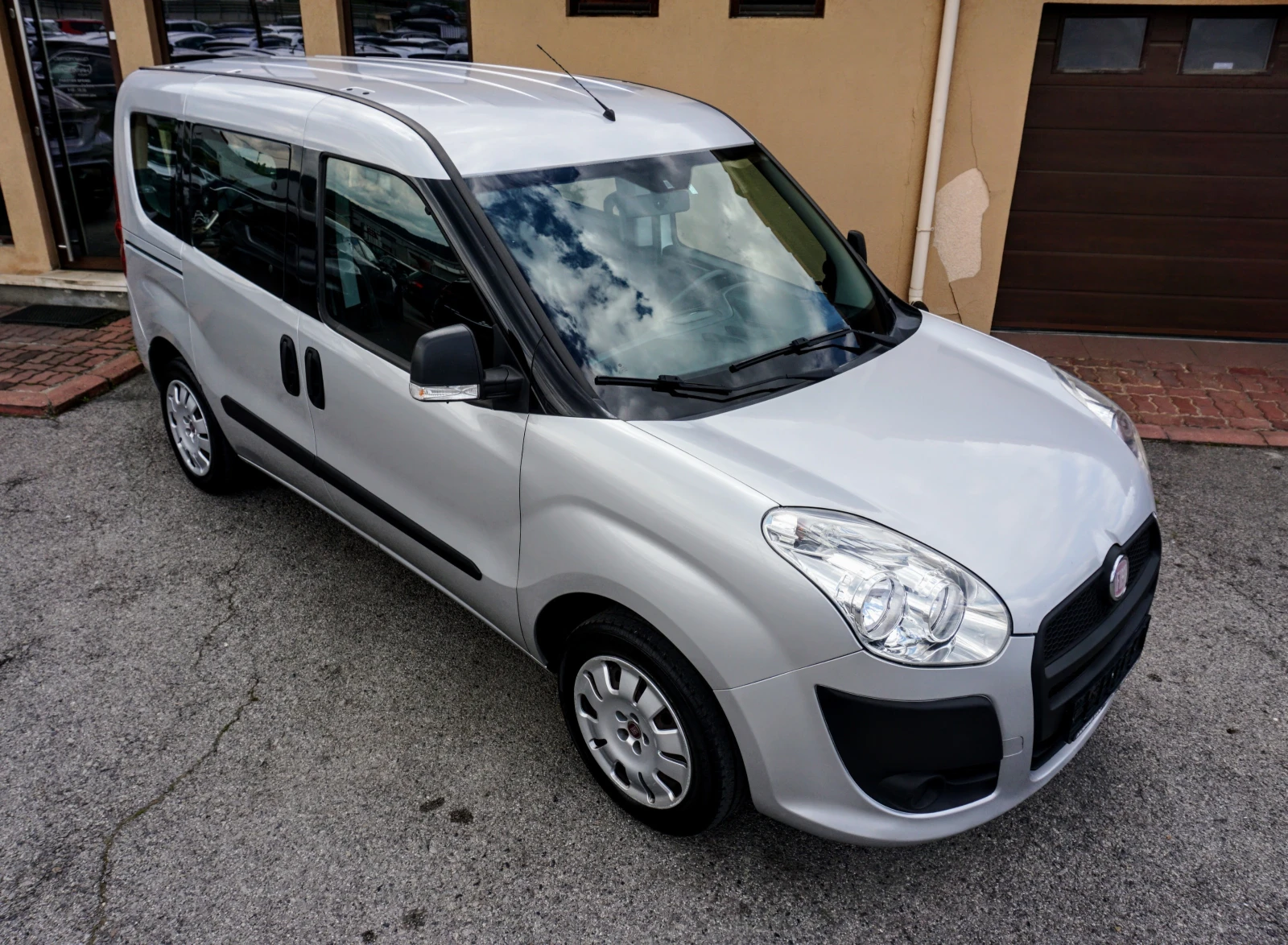 Fiat Doblo 1.4 TJT NATURAL POWER DYNAMIC METAN - изображение 2