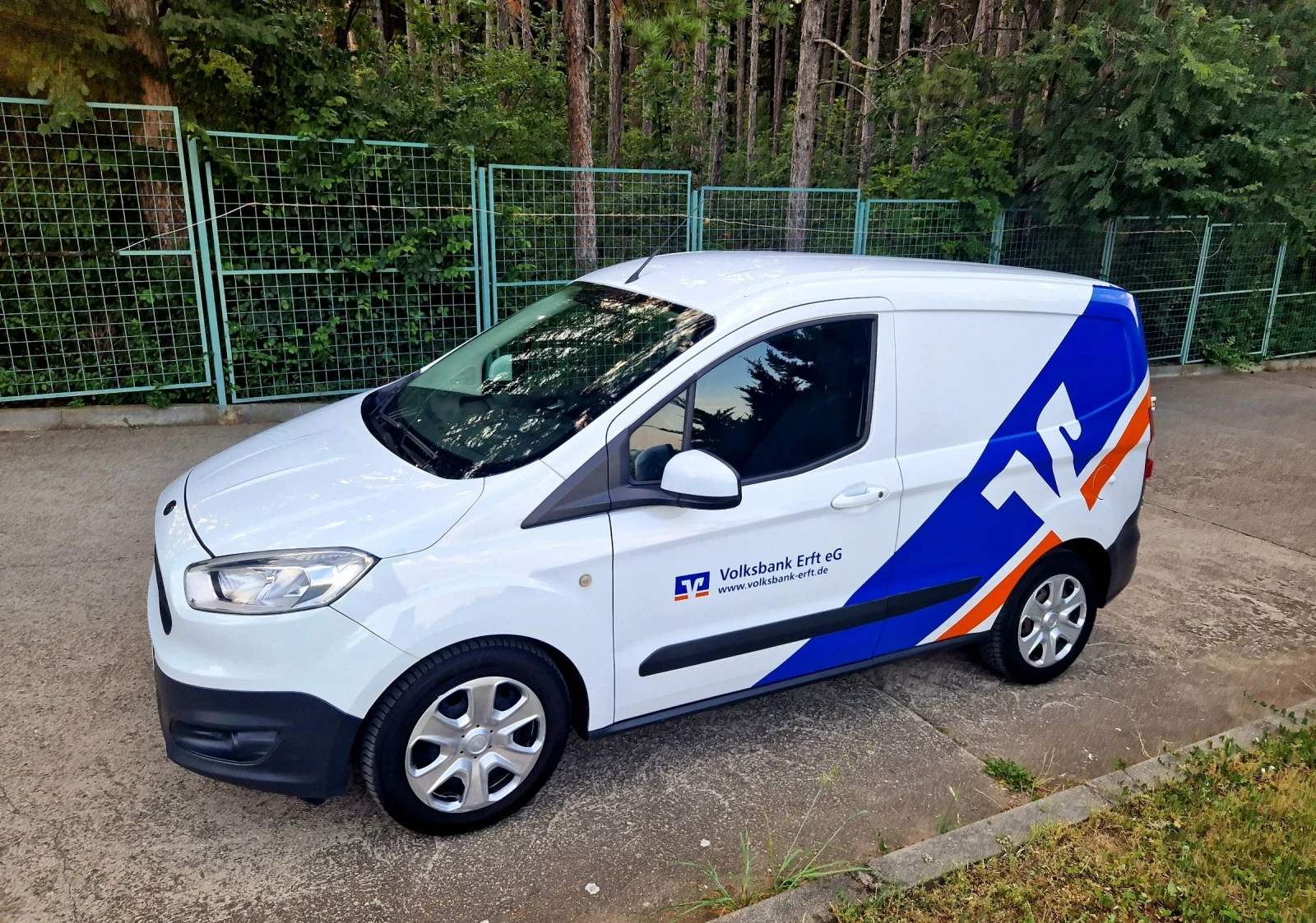 Ford Courier 1.6 D, 95 к.с. - изображение 2