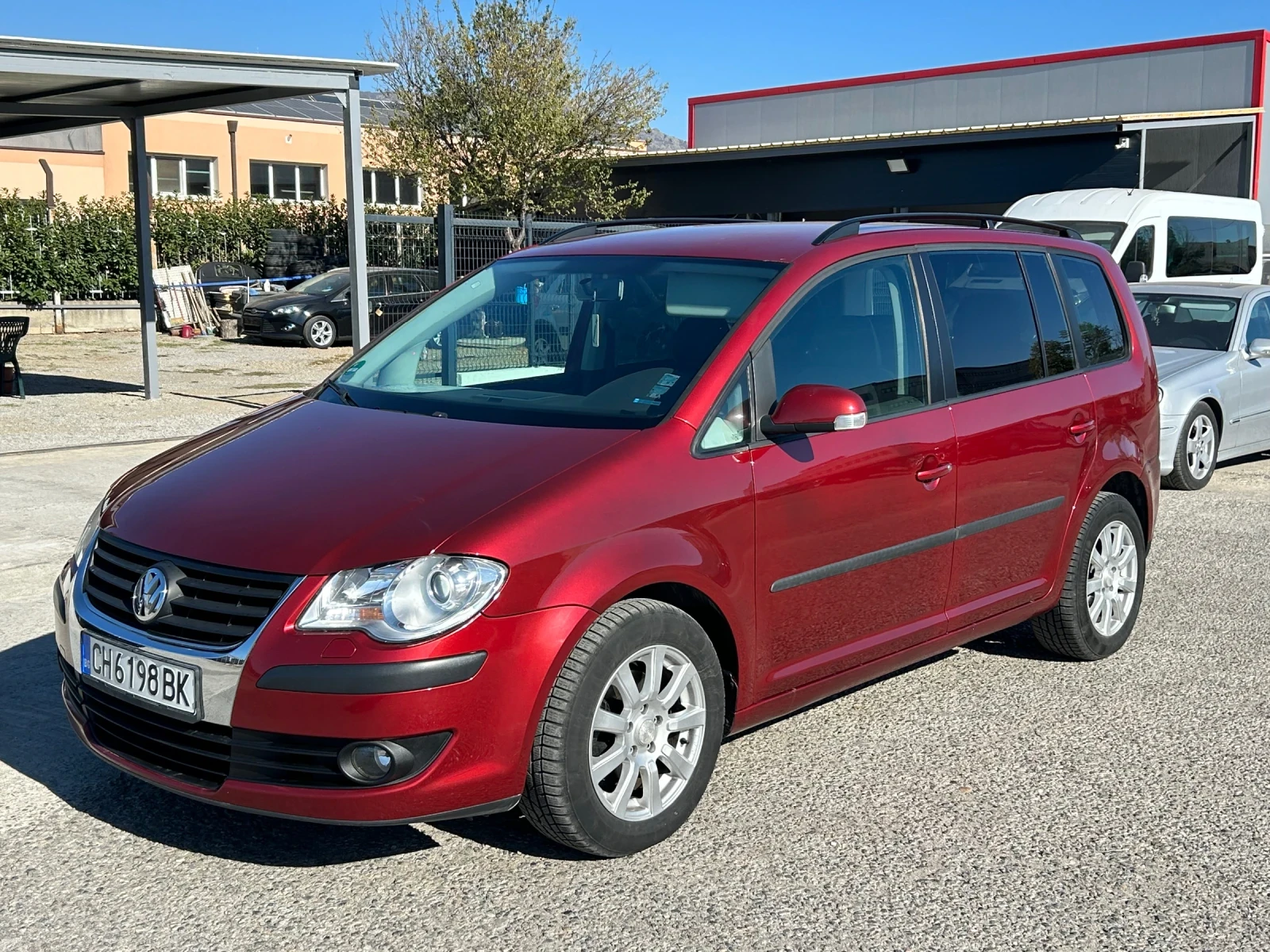 VW Touran 2.0 Бензин-МЕТАН - изображение 3